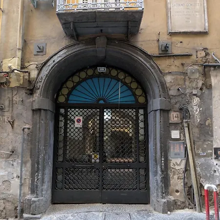 La Casa Del Ceramista Naples